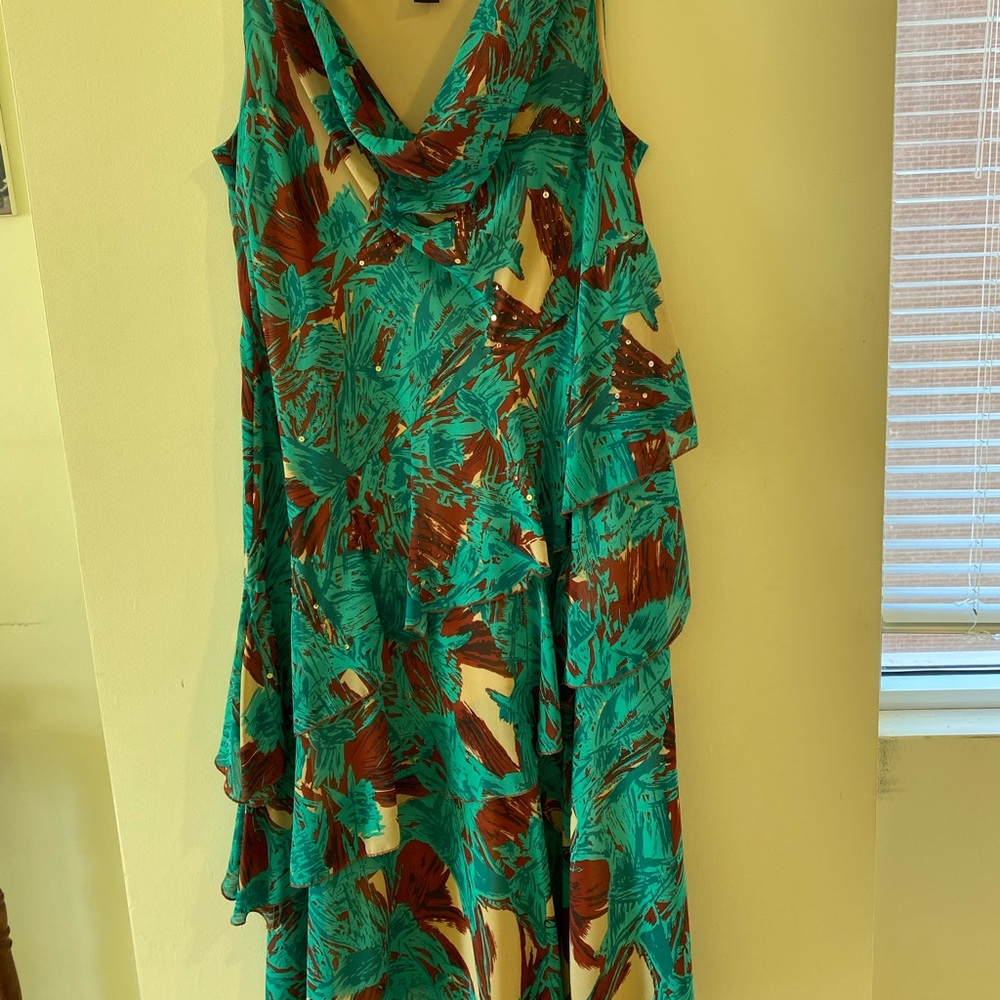 Ruffled Sleeveless Dress